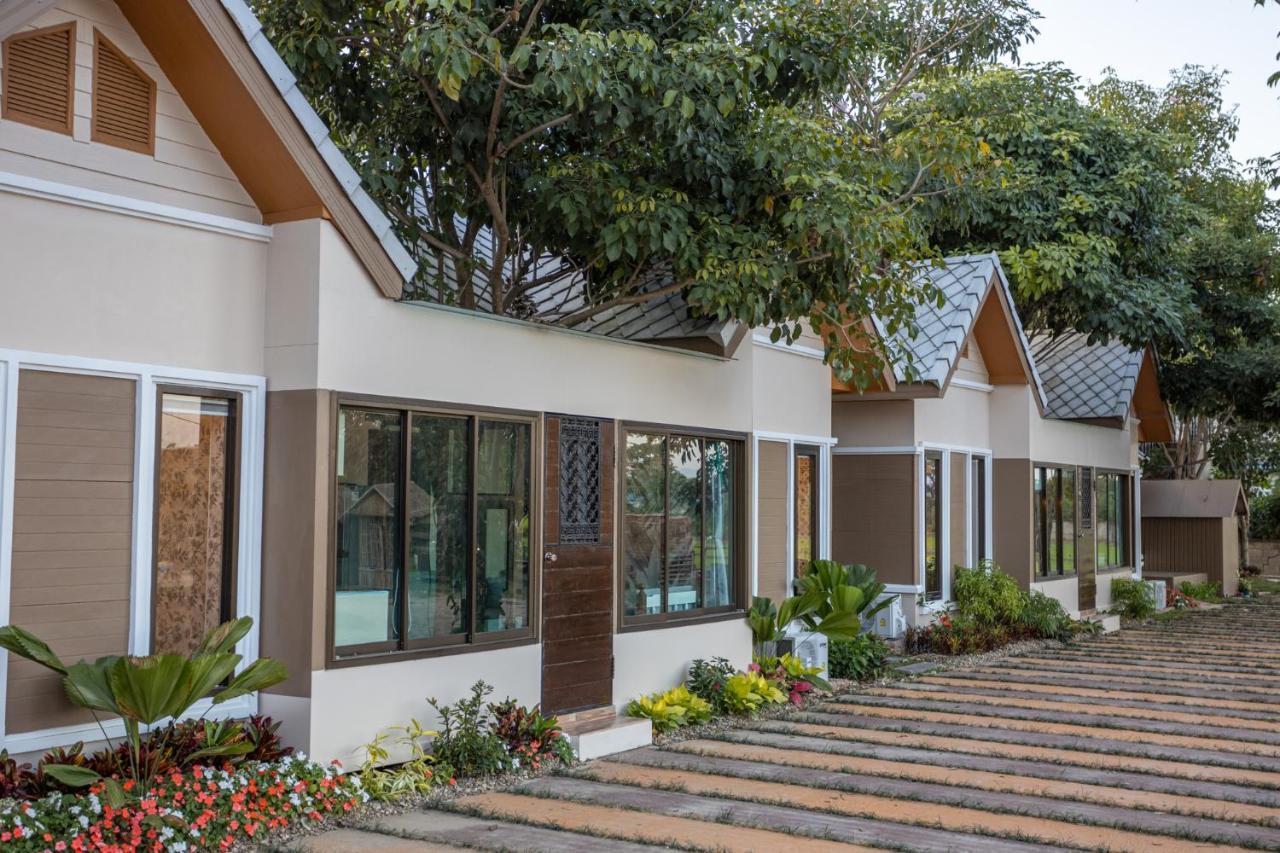 Mana-An Lake Hill Resort Villa Чіангмай Екстер'єр фото