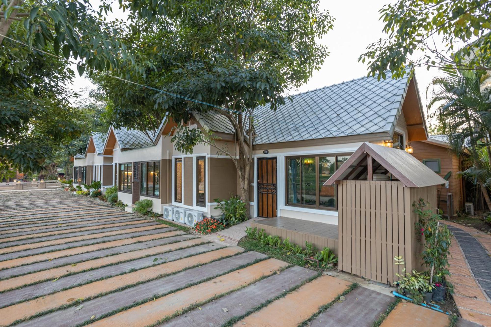 Mana-An Lake Hill Resort Villa Чіангмай Екстер'єр фото
